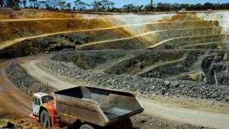 ЕС е изправен пред зелена дилема с индонезийския никел