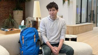 OpenAI преговаря със собственика на VMware за създаване на собствен AI чип