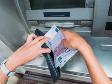 Новините от седмицата: Нова дата за еврото в България; КС отмени промените в Конституцията