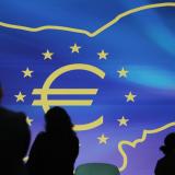 Българската икономика е на „автопилот“, а еврозоната се отдалечава до 2026 г.