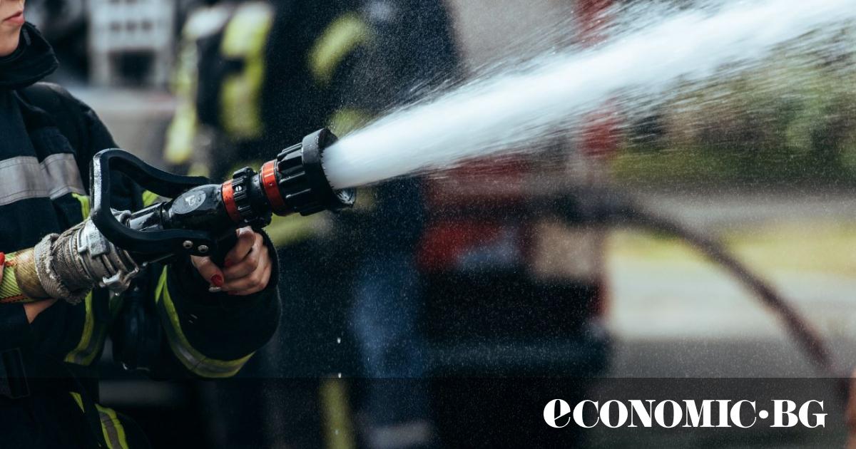 Взрив в завода за целулоза край Свищов, съобщава NOVA. Има