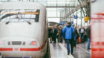 Eврозоната изненада с 0.3% икономически растеж