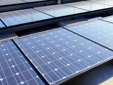 Вечерни новини: Блокаж с предоговарянето на ПВУ; JA Solar доставя соларите за централата край Ямбол