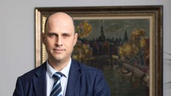 It is important to have euro legislation by the end of the summer