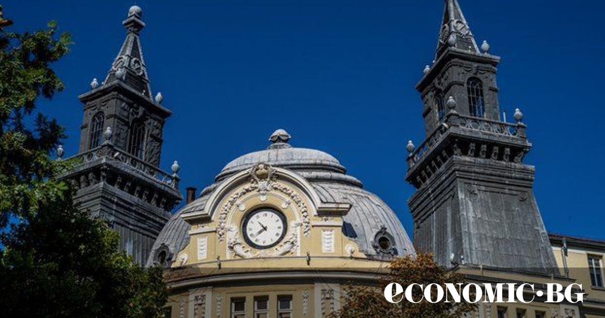 Със заповед на служебния министър-председател Димитър Главчев от длъжността заместник-министър