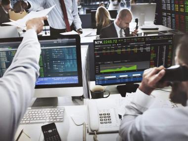 Уолстрийт се срина при отварянето си