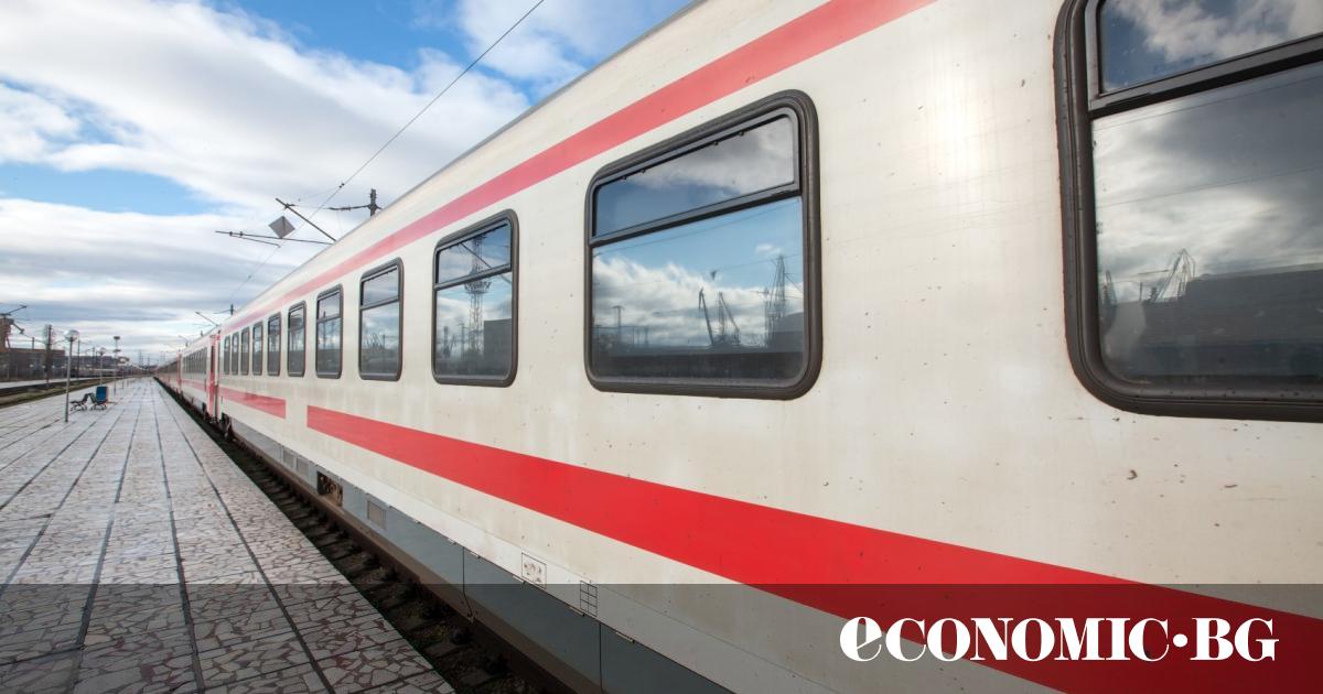 Два консорциума искат да доставят 20-те мотрисни влакаДва консорциума, начело