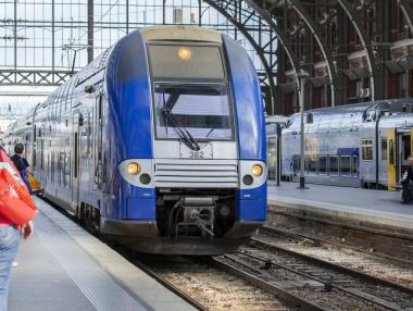Гвоздейков избра „Шкода“ да достави 20-те мотрисни влака