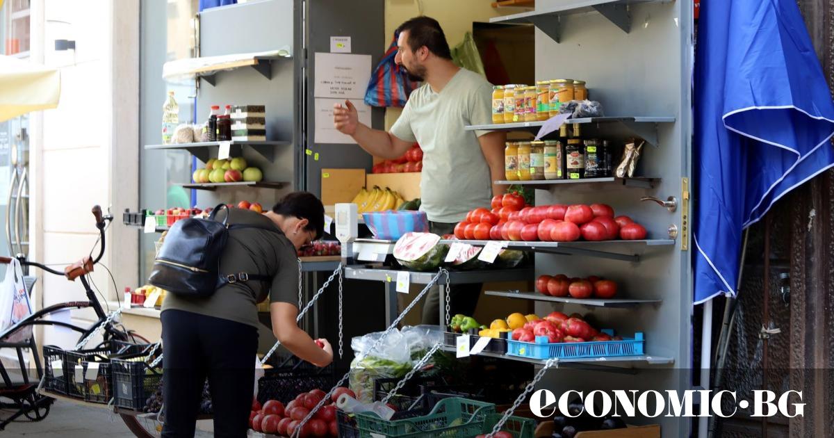 Минималната работна заплата (МРЗ) в България трябва да стане 1077 лв.