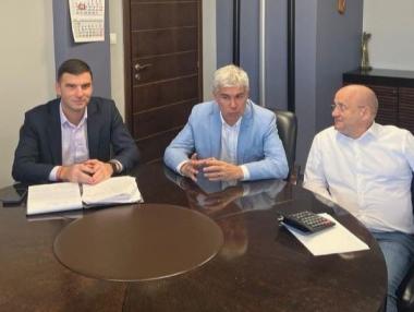 „Мини Марица-изток“ започва да плаща заплати със заеми