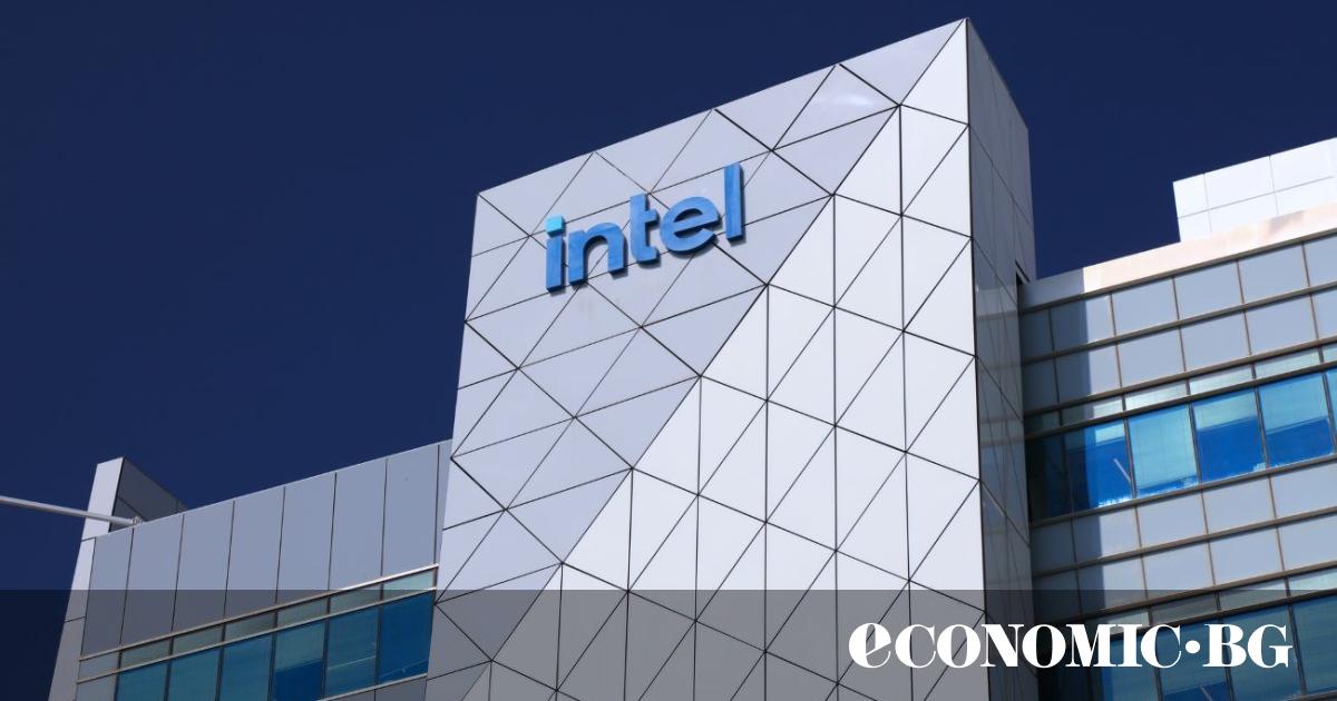 Intel продаде дела си в британския дизайнер на чипове Arm.