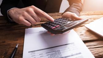 Камала Харис предлага повишаване на корпоративния данък до 28%