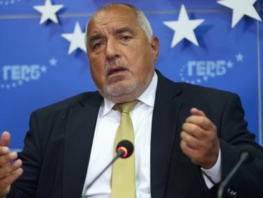 Борисов поиска от Главчев веднага да махне спорния вътрешен министър