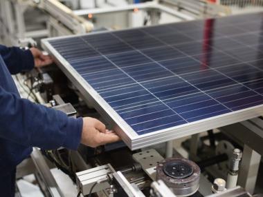 Smart Solar invests 120 million euros in a solar panel factory near Stara Zagora