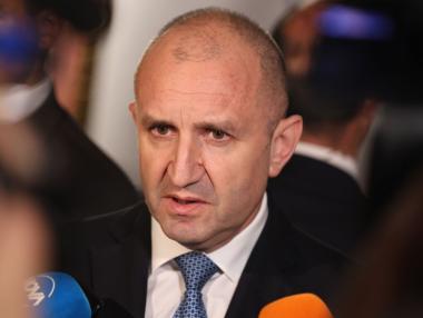 Президентът избра Главчев да остане премиер