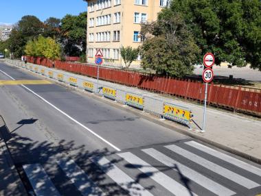 Започва обновяване на пътна маркировка и пешеходни пътеки в София