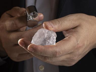 В Ботсвана е открит вторият по големина диамант в света