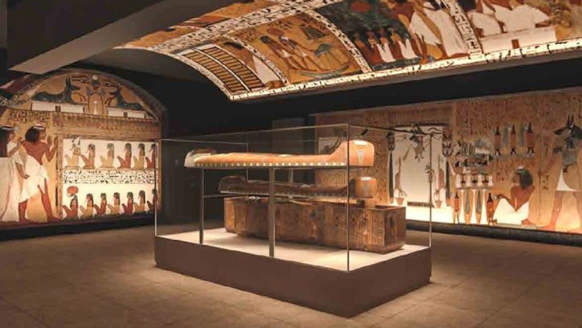 Галерия :: Снимка 1 :: Бъдещето на ЦУМ: 5-звезден хотел, египетски музей и търговска част}