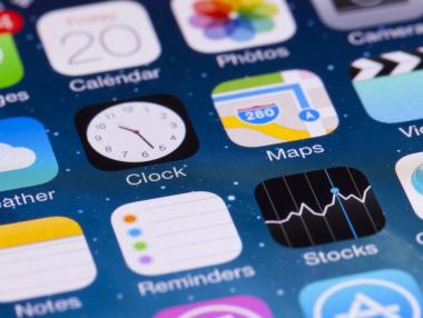 Apple ще позволи на потребителите в ЕС да трият приложенията ѝ