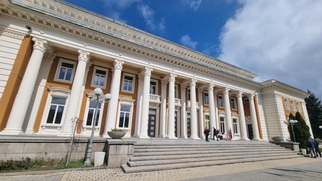 Подкаст | Дворецът на културата в Перник възвърна блясъка си с подкрепата на ЕС