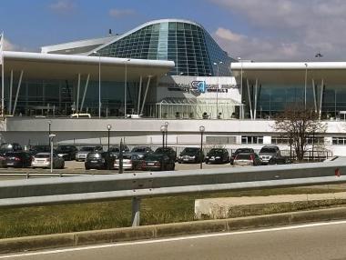 Ограничава се движението към Терминал 2 на Летище София