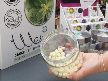 Без следа в природата: Българските биоразградими дъвки