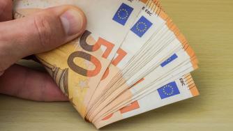 В кои общини капиталовата субсидия намалява през 2024 г.?