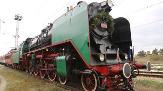 БДЖ пуска атракционен влак между Горна Оряховица и Трявна