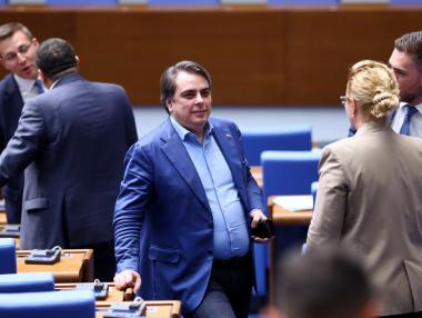 Цената на бюджетния дефицит на България става твърде висока