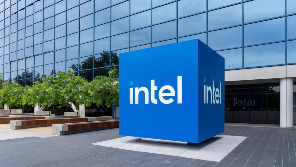 Intel готви план за продажба на бизнеси и съкращаване на разходи