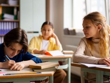 По стълбата на познанието