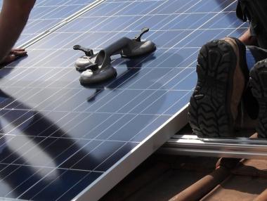 Кои са 5-те най-големи планирани соларни централи в България?