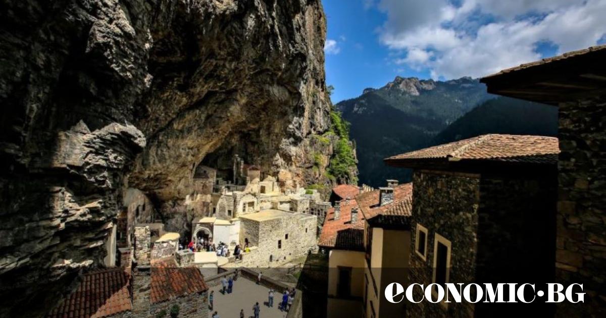 Ако древните му стени можеха да говорят, манастирът Сюмела в