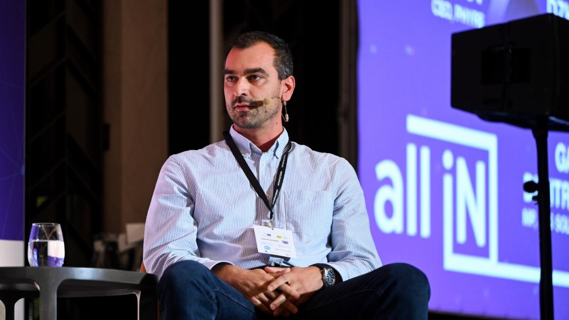 Галерия :: Снимка 11 :: ИНдустрия, ИНовации, ИНспиратори: Бизнес форумът ALL IN в снимки}