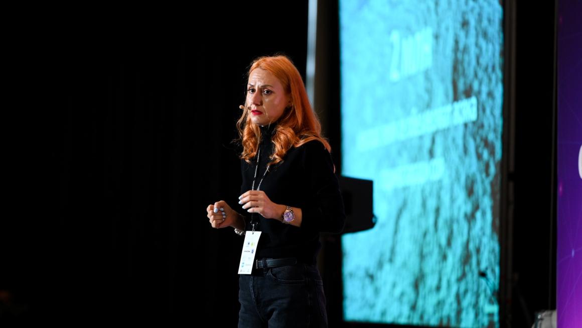 Галерия :: Снимка 14 :: ИНдустрия, ИНовации, ИНспиратори: Бизнес форумът ALL IN в снимки}