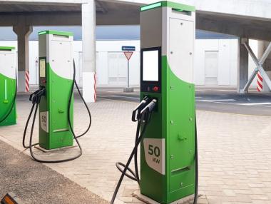 ЕСО избра първата локация за държавните зарядни станции