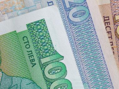 Кабинетът увеличи линията на бедност с над 20%