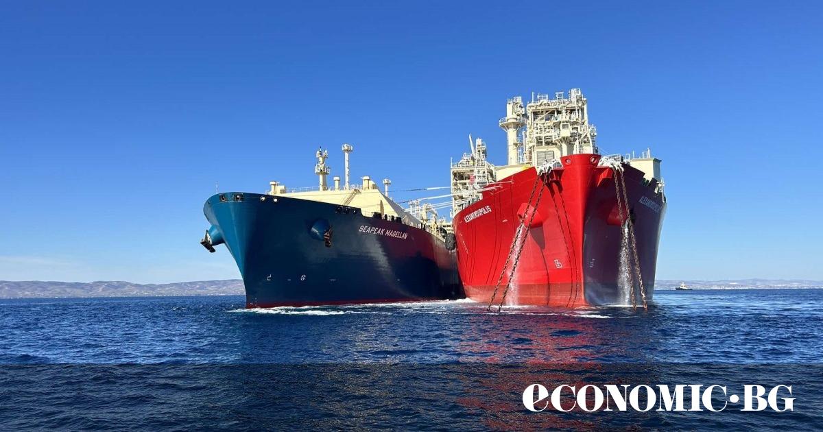 40-минутно пътуване с лодка навътре във водите на Бяло море