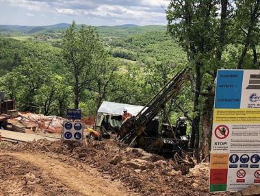 Седмични бизнес новини: Velocity продава медно-златните си проекти в България; Park Center с нов собственик