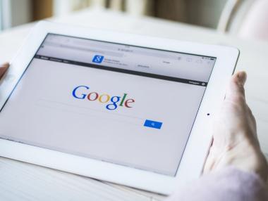 Доминацията на Google при онлайн търсенето се разпада