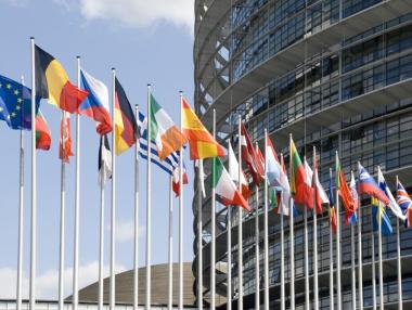 ЕК пришпори страните членки да усвояват парите по ПВУ