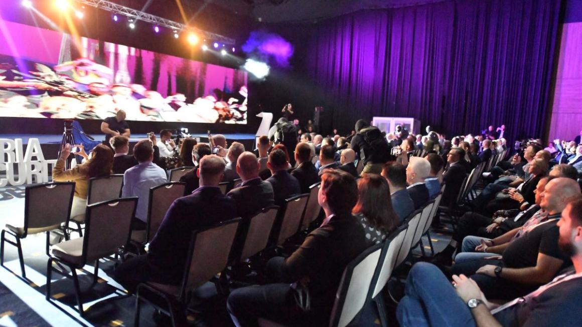 Gallery :: Photo 1 :: AI is a new security challenge}