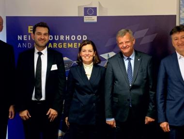 Строежът на жп връзката Гюешево – „Деве баир“ получи зелена светлина