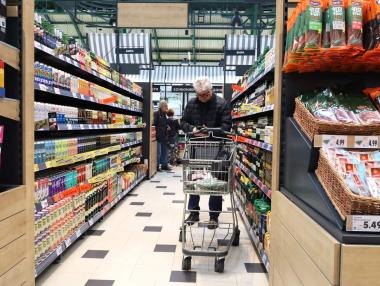 Вечерни новини: Проблемът с ваучерите за храна; Имотният пазар в Северозапада се нажежава