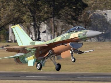 Lockheed Martin успешно тества първия F-16 за България