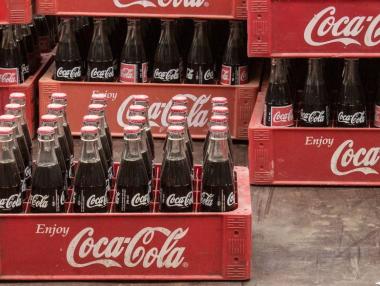 По-високите цени компенсираха по-слабите продажби на Coca-Cola