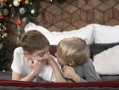 Умери – уникалният език, създаден от двама близнаци