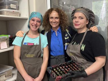 Сладкият бизнес на Станимира, който носи промяна