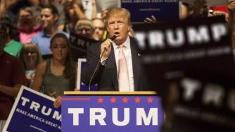 Тръмп води убедително пред Харис (инфографика)