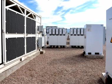 НЕК иска да сложи общо 280 MWh батерии на няколко ВЕЦ-а